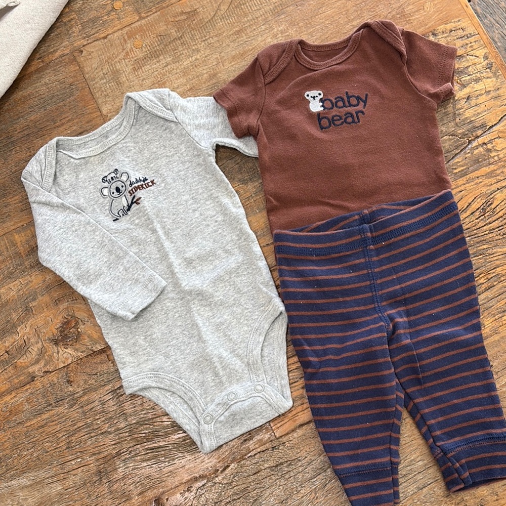 Unisex Baby Bear Bodysuit and Striped Pants Set